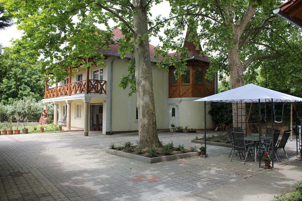 Szanto Villa Хевіз Екстер'єр фото